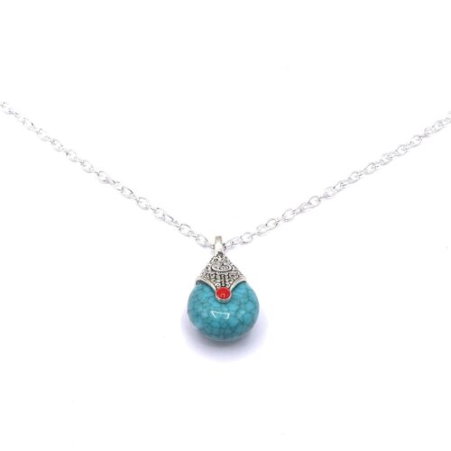 Collier pendentif tibétain double face en résine turquoise