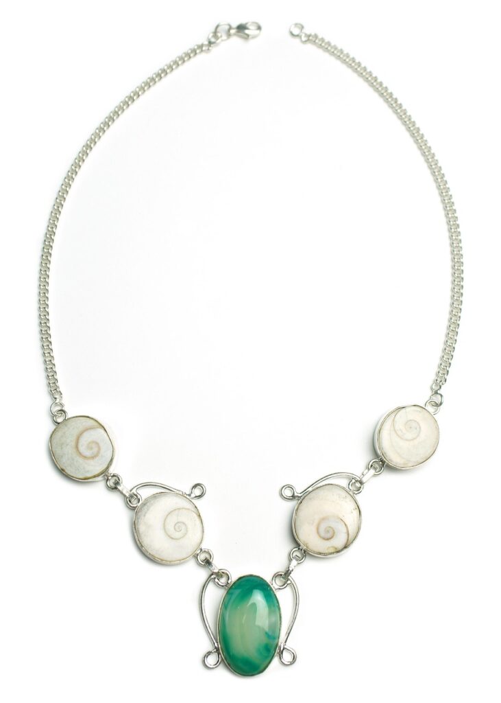 agate, shiva shell, fluorite, necklace, stone, sterling, silver, jewelry, cabochon, jewellery, green, gem, adornment, elegance, glamor, jewel, fashion, gemstone, black, white, teardrop, huge, bug, toggle, clasp, rings, setting, bezel, fancy, handmade, shell, necklace, necklace, necklace, necklace, necklace, jewelry, jewellery