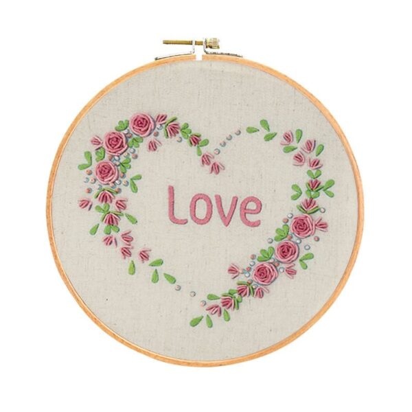 KIT DE BRODERIE POUR DEBUTANT COEUR LOVE