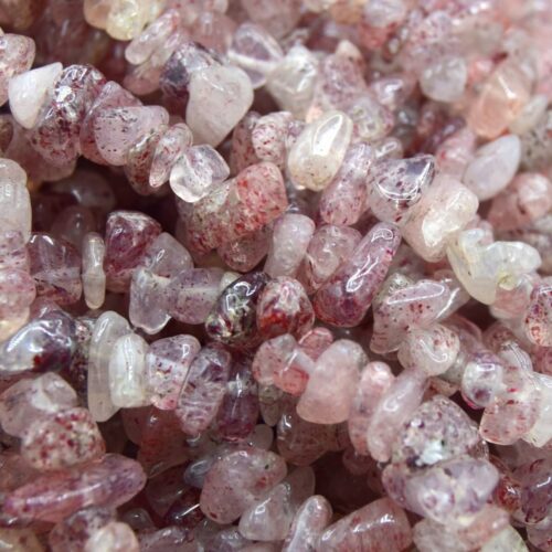 Chapelet de 40cm de Perles quartz fraise, nuggets chips