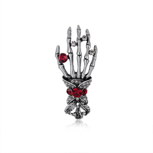 broche main de squelette femme argent et strass rouge gothique po
