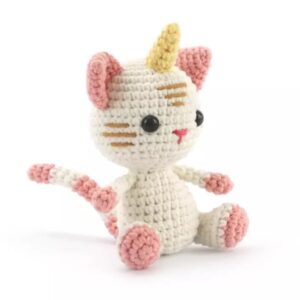 kit crochet chat licorne blanc et rose graine créative