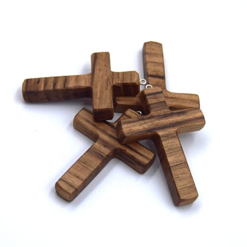croix Artisanale en bois de châtaignier2