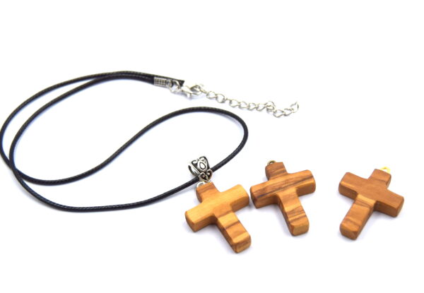 croix petite en bois d'olivier