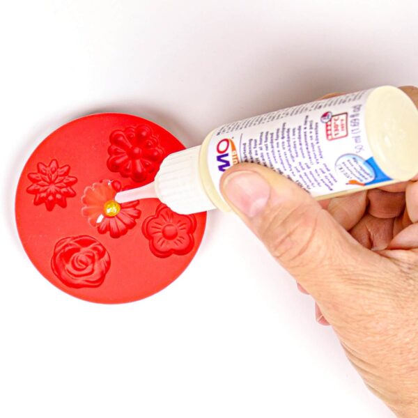 STAEDTLER fimo liquide application moule
