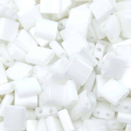 Perles de rocaille Tila carré deux trous 5mm FGB® grade a blanc