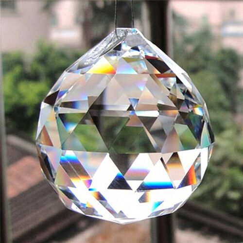 boule en verre à facettes prisme attrape lumière