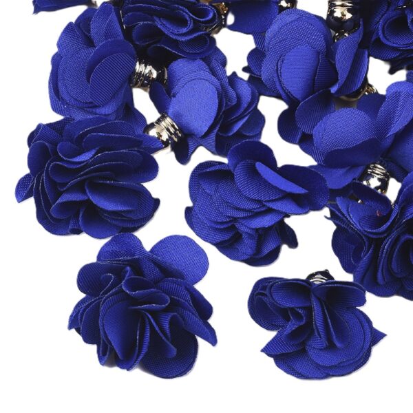 pendentif en tissu bleu fleur22