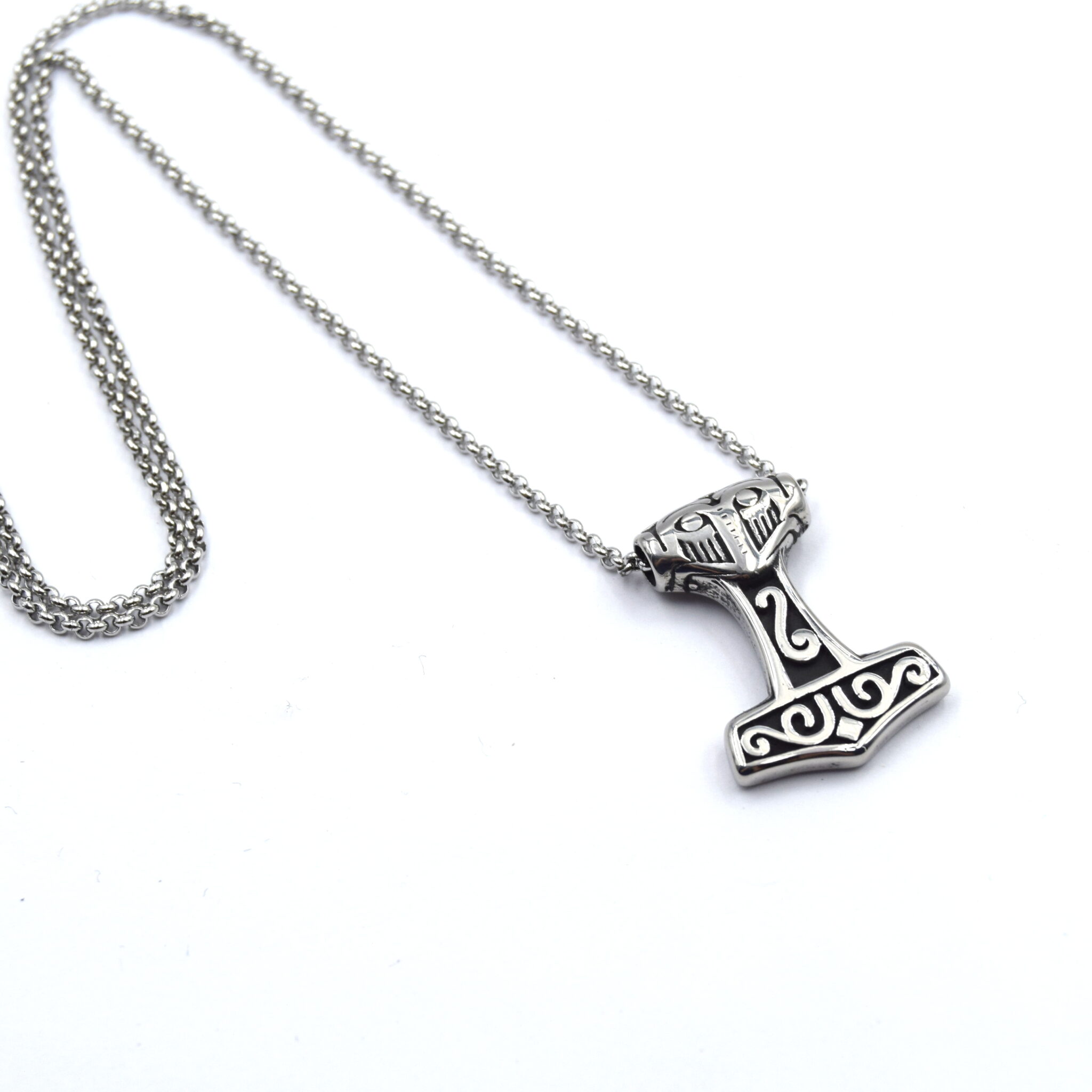 pendentif marteau de thor gravé celtique6