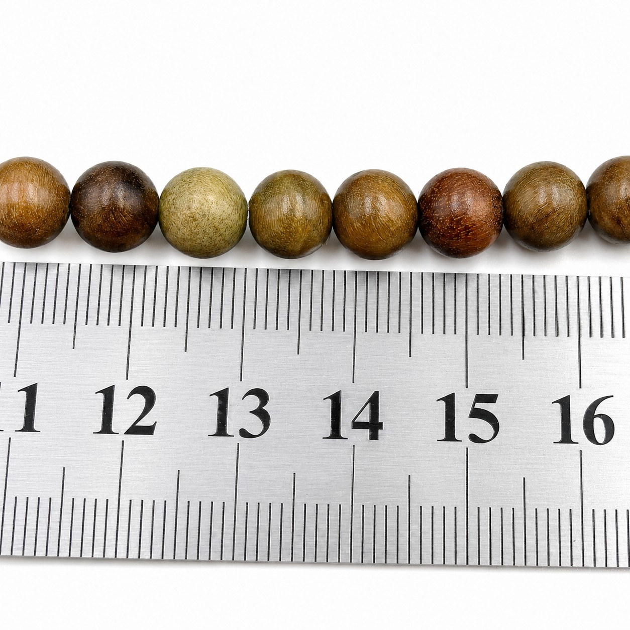 perles en bois de santal vert 8mm