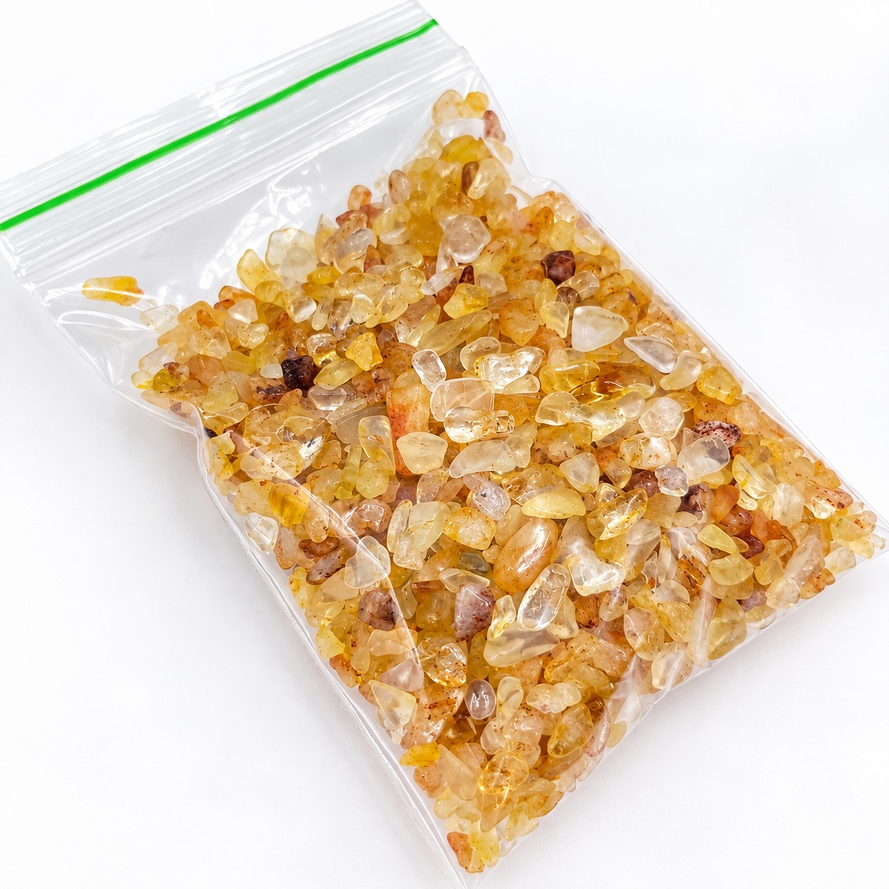pierre de citrine vrac gros plan en sachet