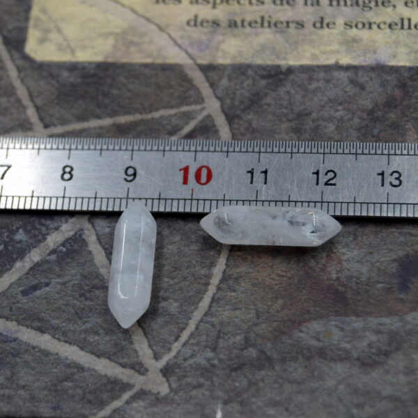 pointe cristal de roche pointe double forme de balle 2cm